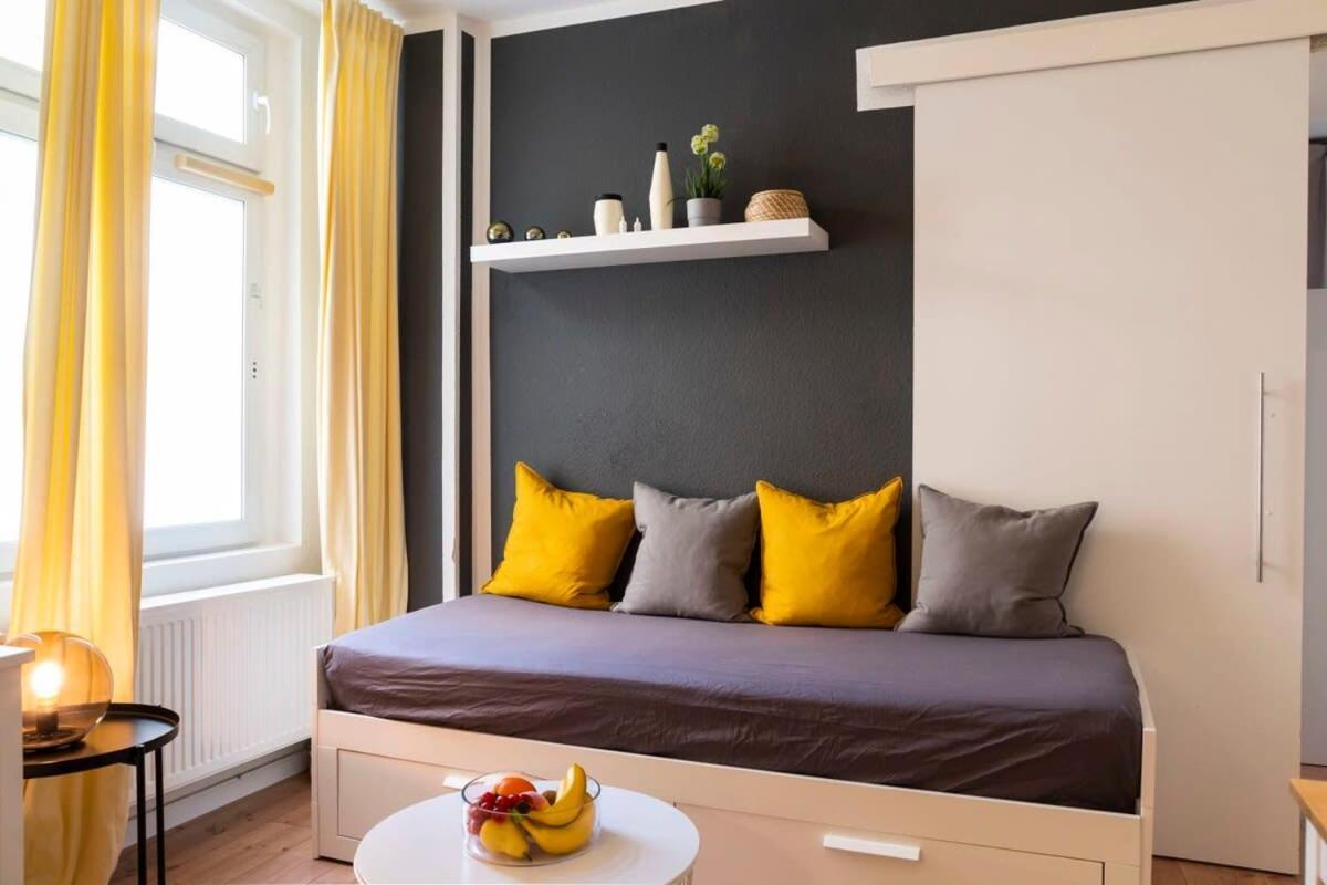 2 Bedroom In Great Location In Kreuzberg Berlin Eksteriør billede